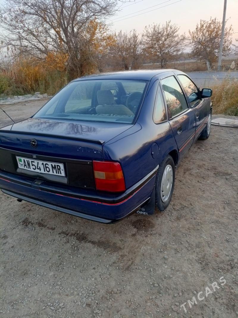 Opel Vectra 1989 - 25 000 TMT - Mary - img 4