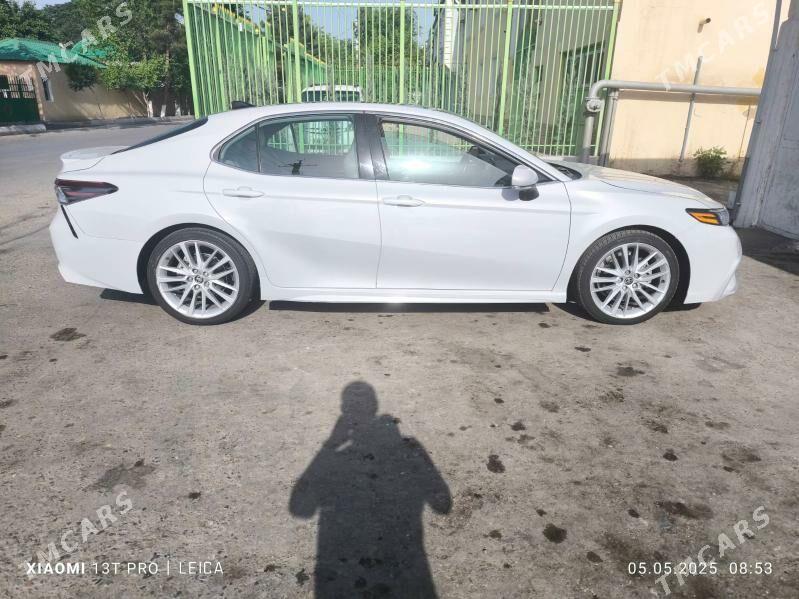 Toyota Camry 2022 - 380 000 TMT - Ашхабад - img 2