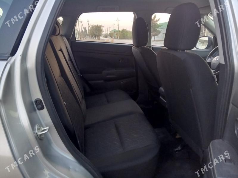 Mitsubishi Outlander Sport 2020 - 255 000 TMT - Büzmeýin - img 8