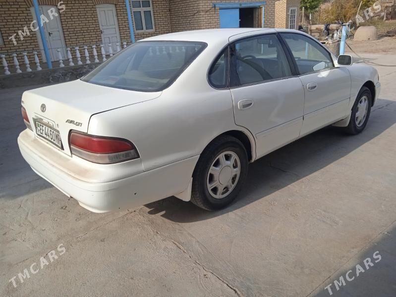 Toyota Avalon 1997 - 95 000 TMT - Ёлётен - img 1