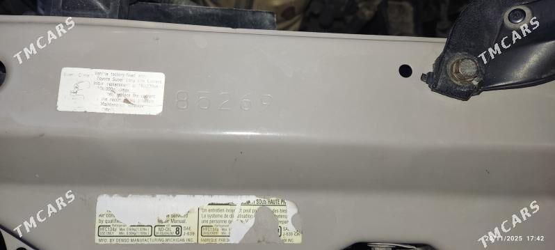 Toyota Camry 2004 - 170 000 TMT - Мары - img 6