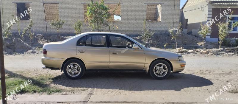 Toyota Corona 1993 - 60 000 TMT - Saýat - img 2