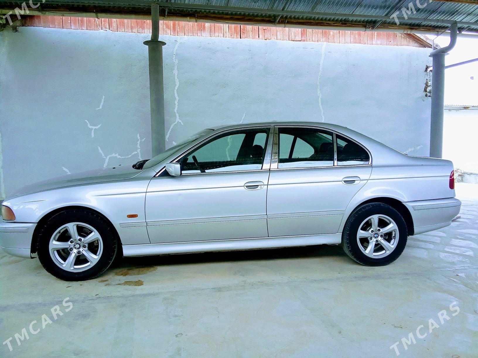 BMW 528 1996 - 85 000 TMT - Берекет - img 3