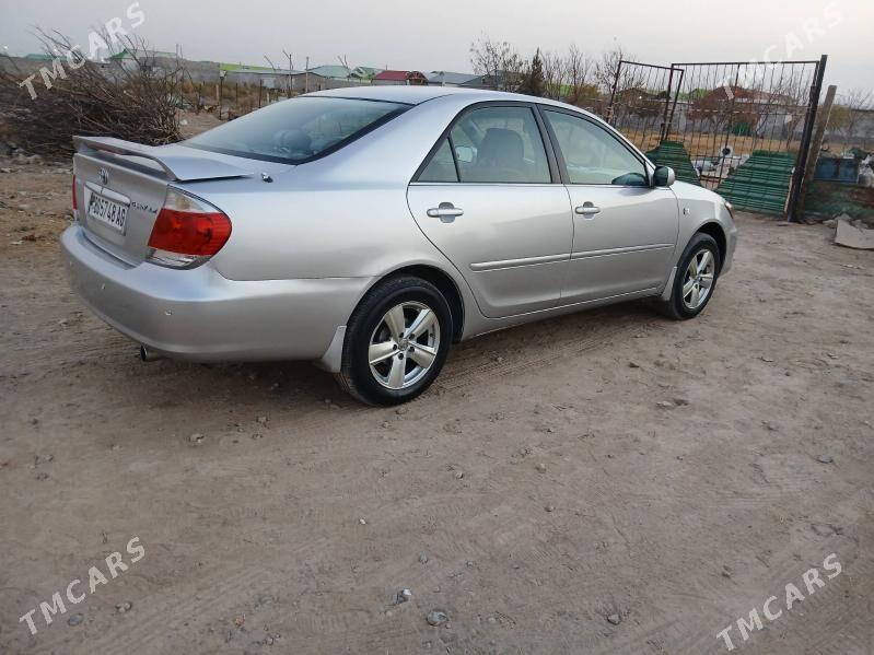 Toyota Camry 2004 - 165 000 TMT - Бузмеин - img 6