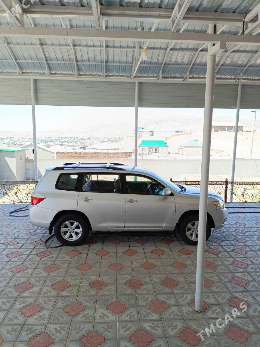 Toyota Highlander 2010 - 295 000 TMT - Магданлы - img 3