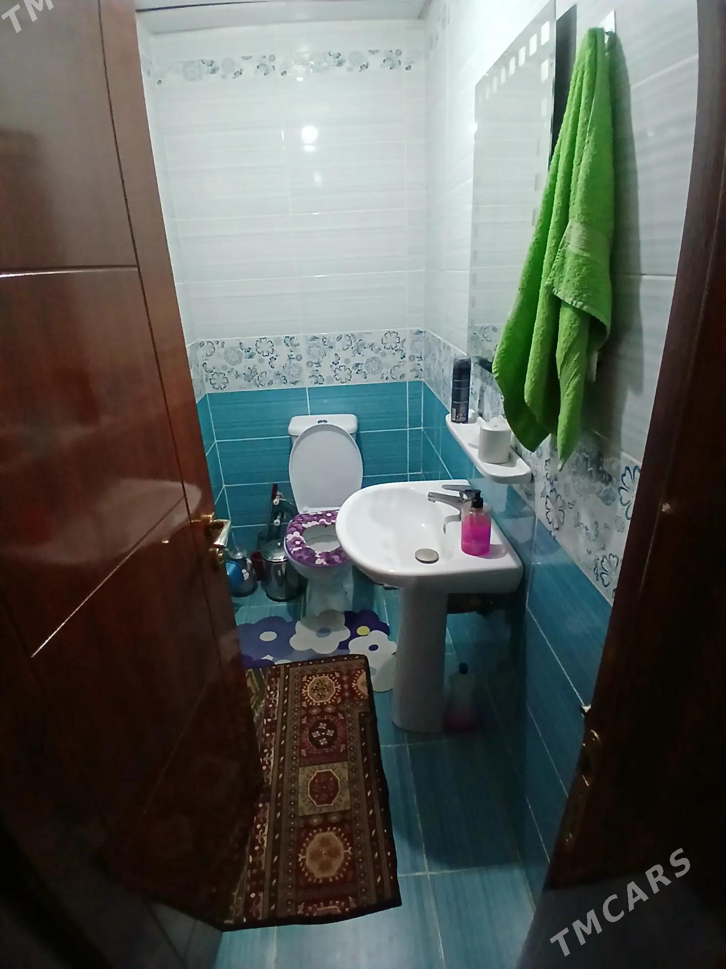 Satlyk 4/3 etajy 3kom 98m² - Köşi - img 8