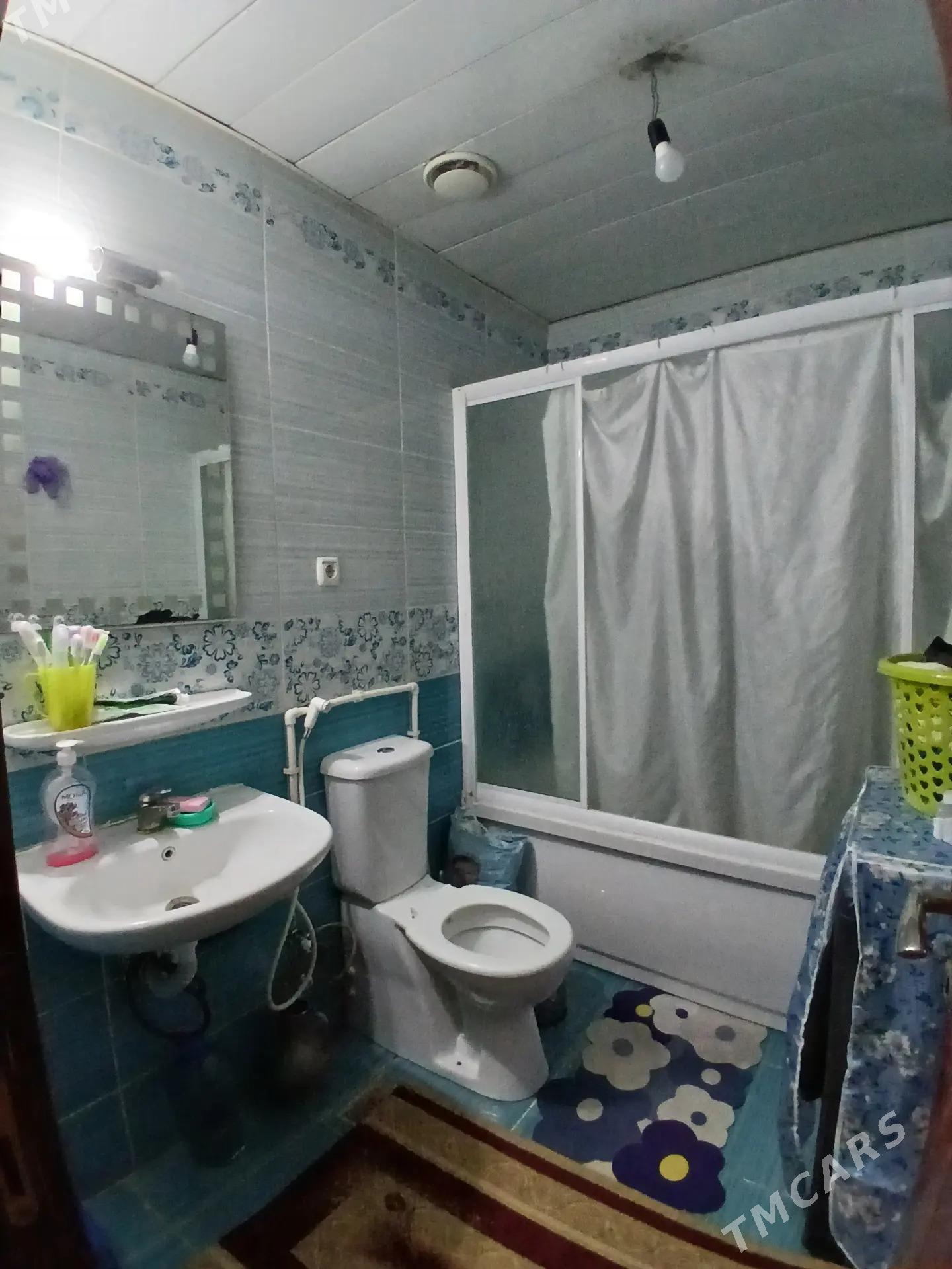 Satlyk 4/3 etajy 3kom 98m² - Köşi - img 9