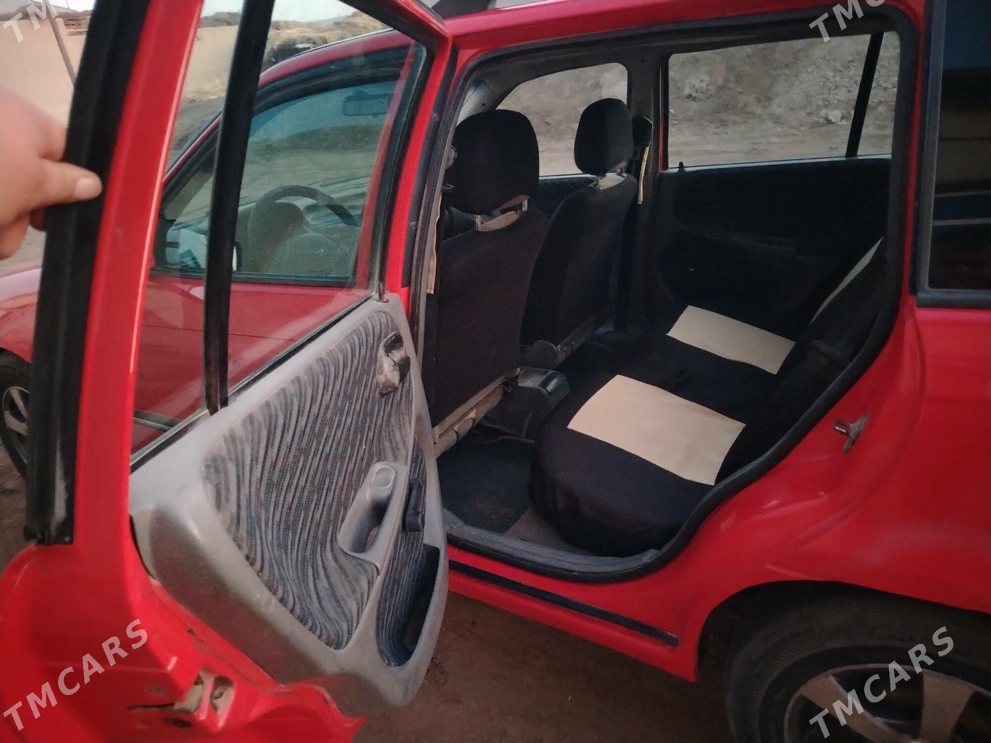 Opel Astra 1994 - 45 000 TMT - Гурбансолтан Едже - img 3