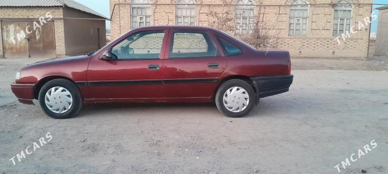 Opel Vectra 1992 - 28 000 TMT - Мургап - img 6