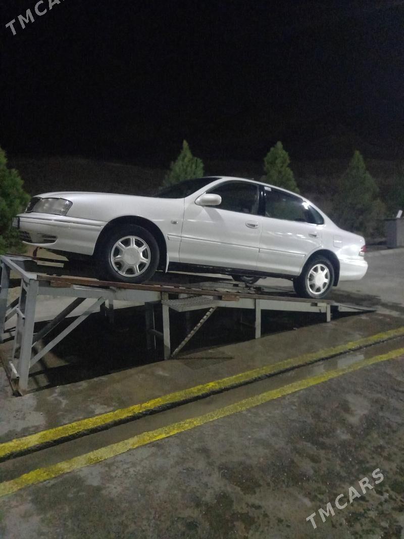 Toyota Avalon 1996 - 140 000 TMT - Туркменбаши - img 1