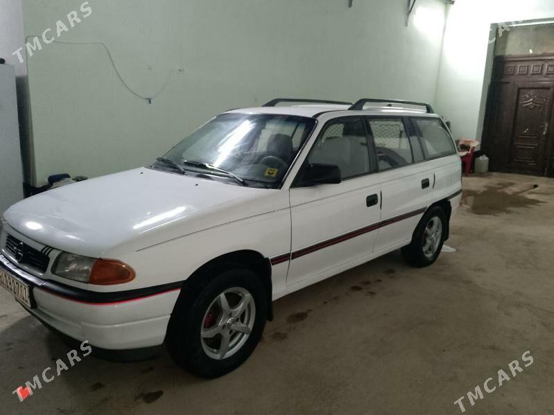 Opel Astra 1994 - 50 000 TMT - Дашогуз - img 3