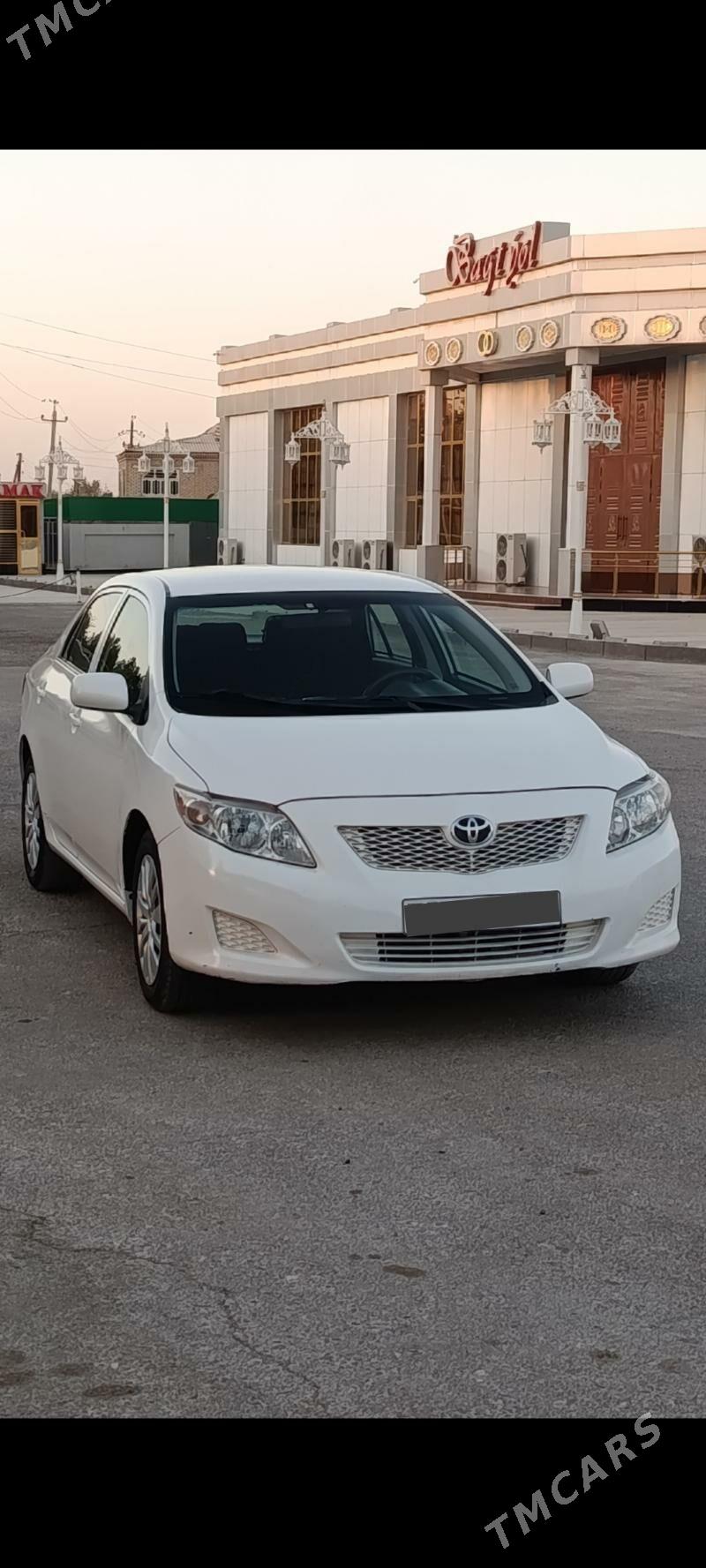 Toyota Corolla 2009 - 150 000 TMT - Мары - img 1