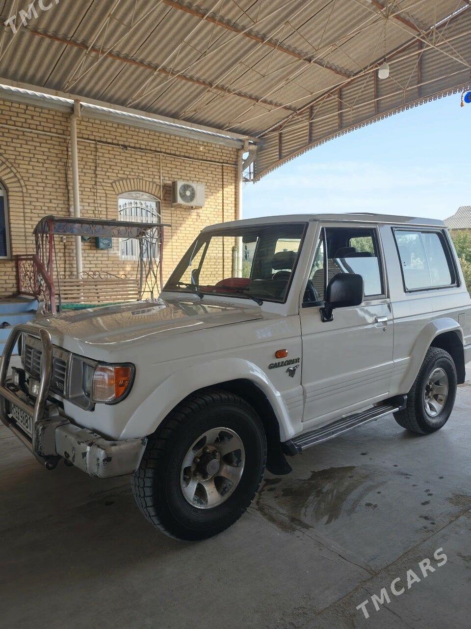 Hyundai Galloper 1997 - 56 000 TMT - Сакарчага - img 3