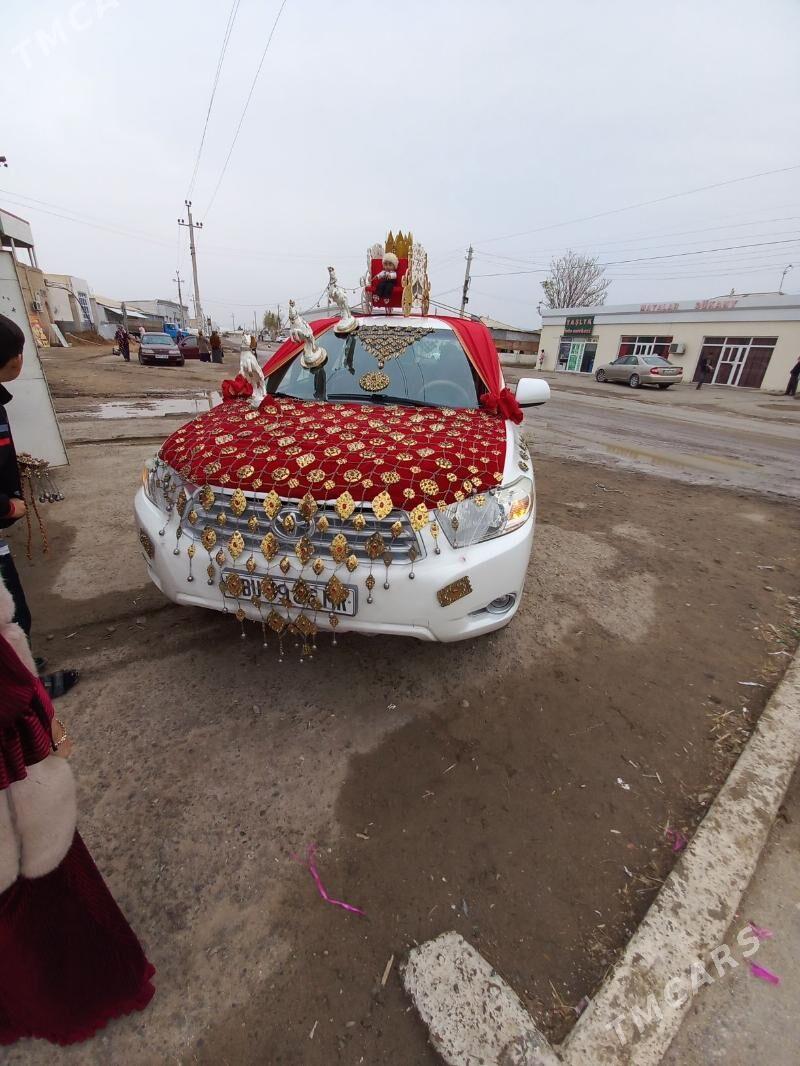 Toyota Highlander 2010 - 250 000 TMT - Мары - img 3