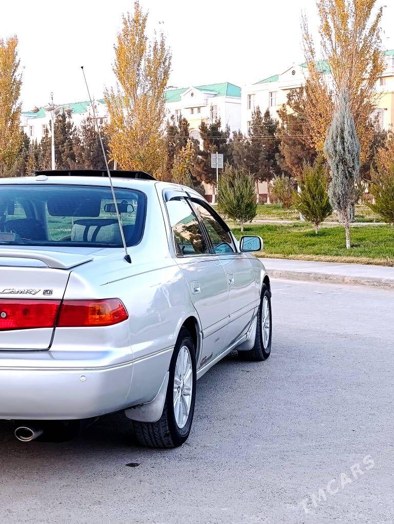 Toyota Camry 2000 - 150 000 TMT - Керки - img 5
