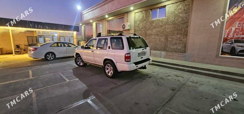 Nissan Pathfinder 2001 - 110 000 TMT - Байрамали - img 3