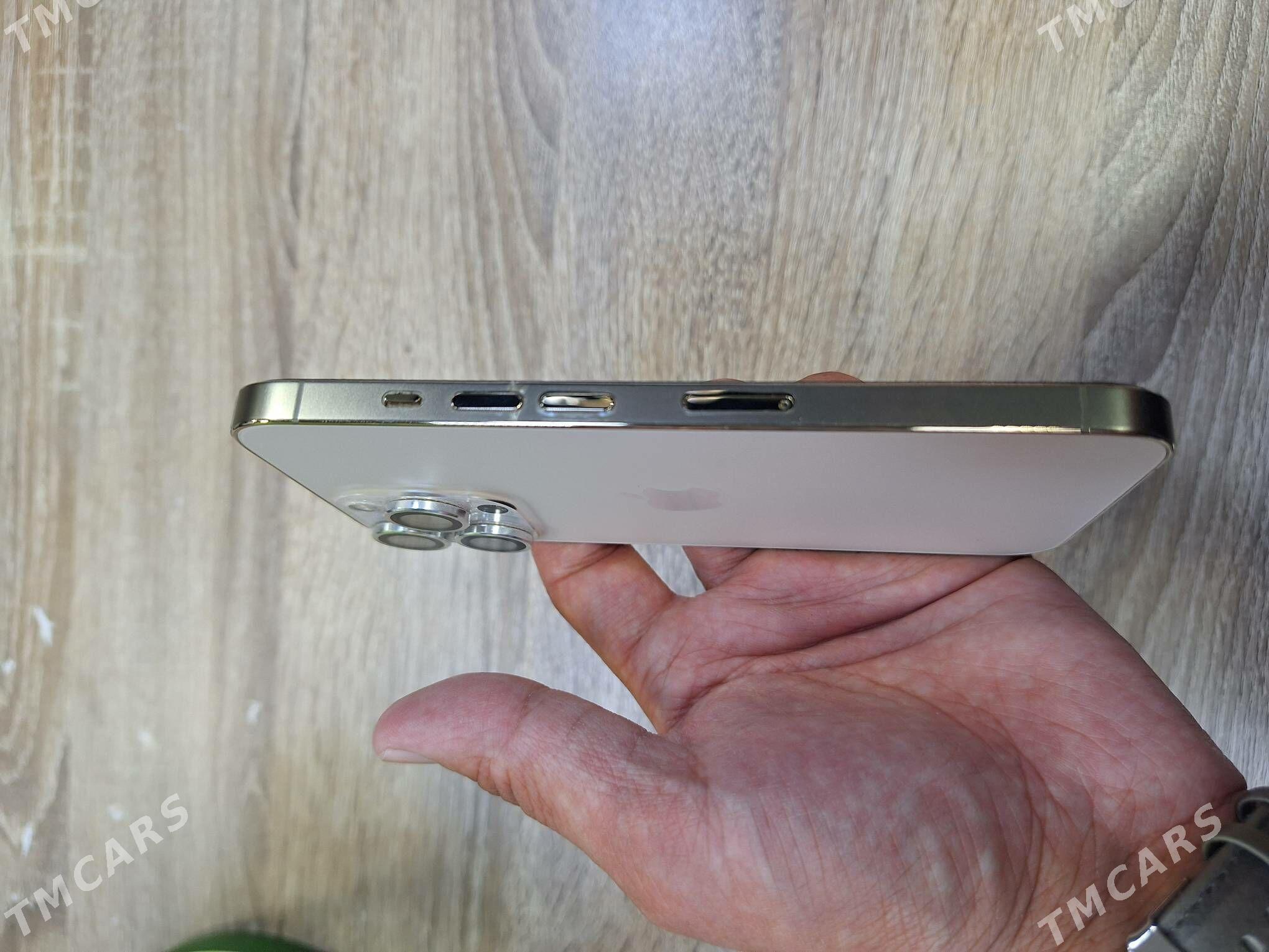 Iphone 13 pro gold - Gurtly - img 3