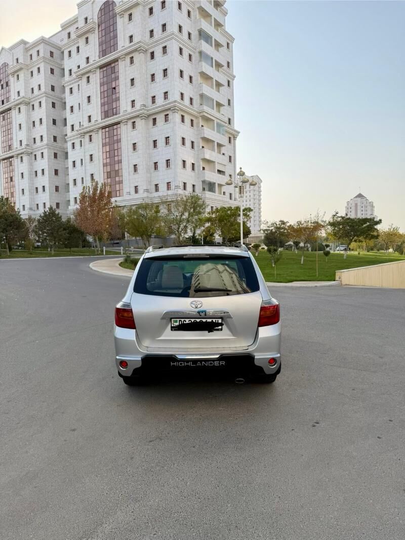 Toyota Highlander 2010 - 310 000 TMT - Хитровка - img 5