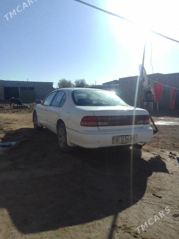 Infiniti I30 1996 - 32 000 TMT - Огуз хан - img 2