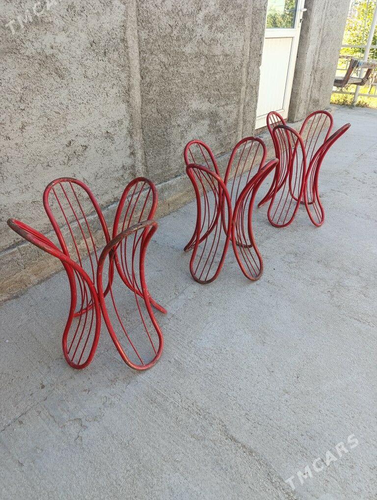 Stol, Стол - Änew - img 1