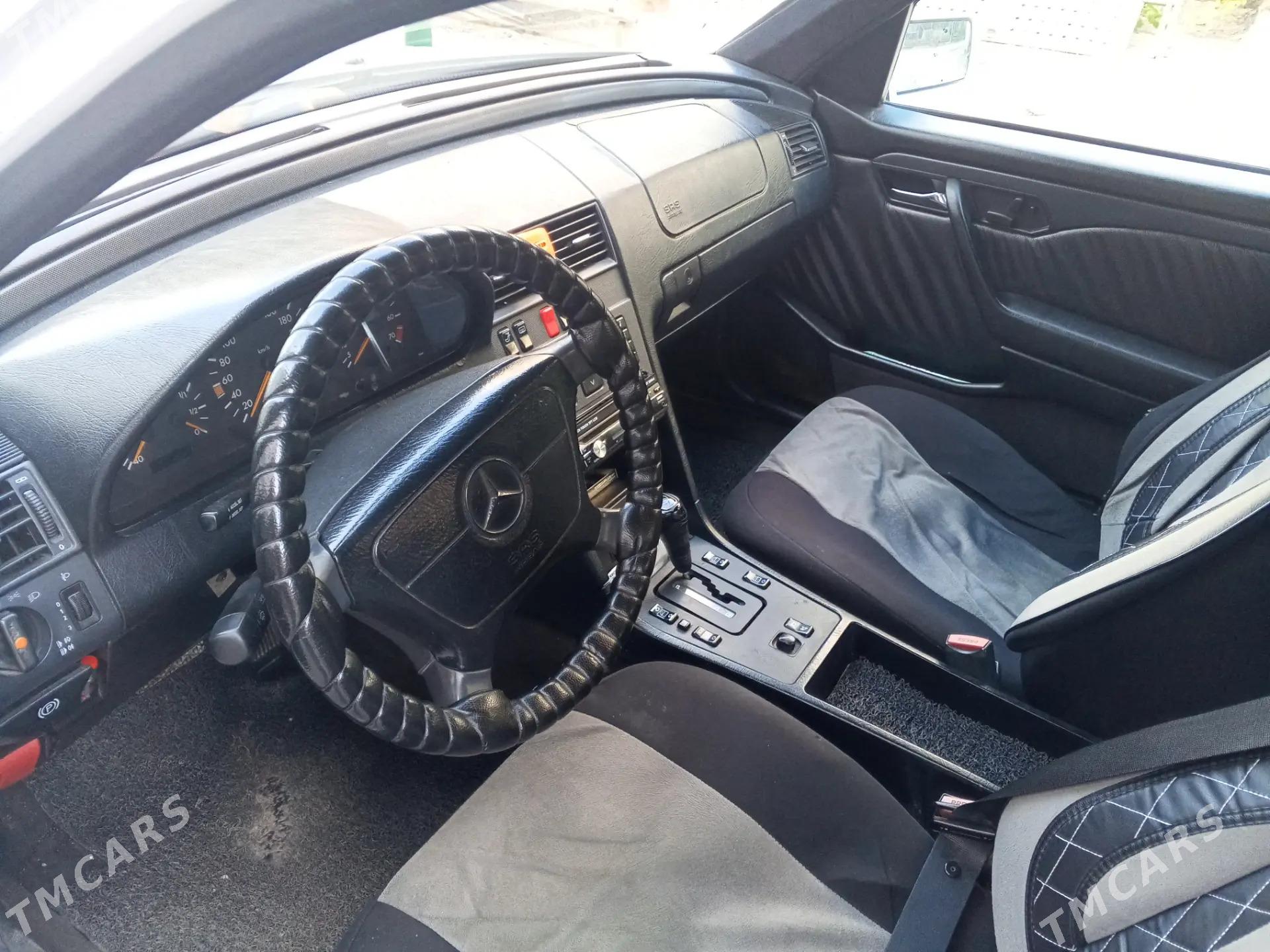 Mercedes-Benz C320 1995 - 75 000 TMT - Türkmenbaşy - img 5