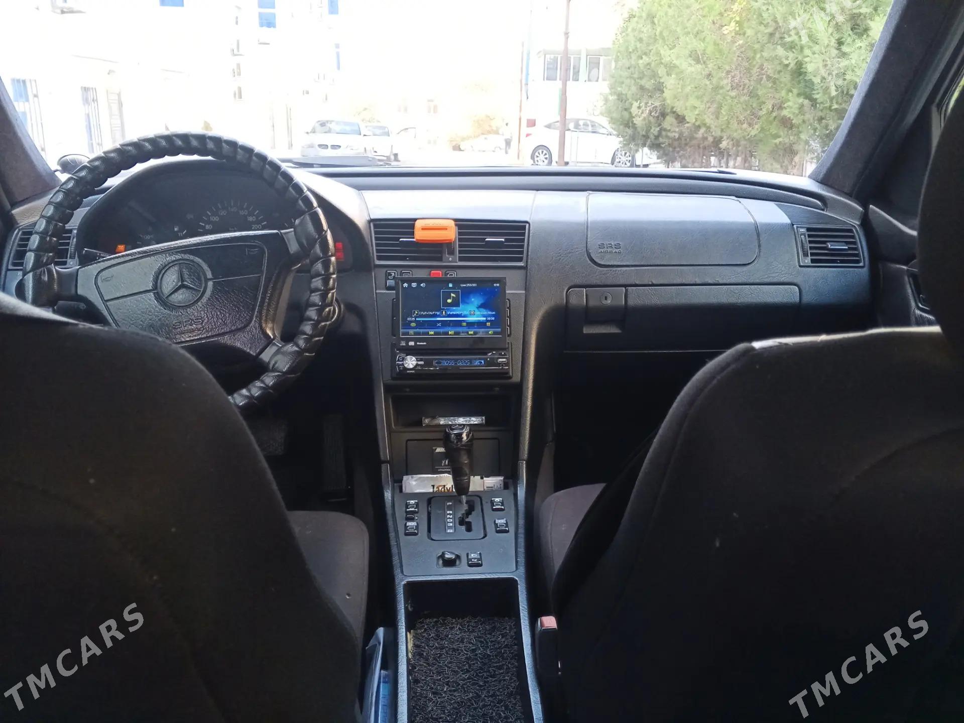 Mercedes-Benz C320 1995 - 75 000 TMT - Türkmenbaşy - img 3
