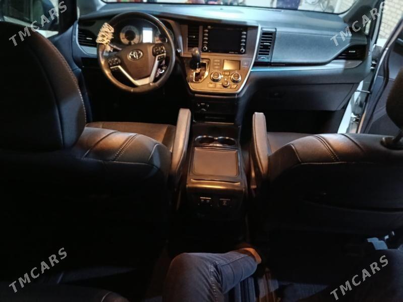 Toyota Sienna 2020 - 500 000 TMT - Мары - img 6