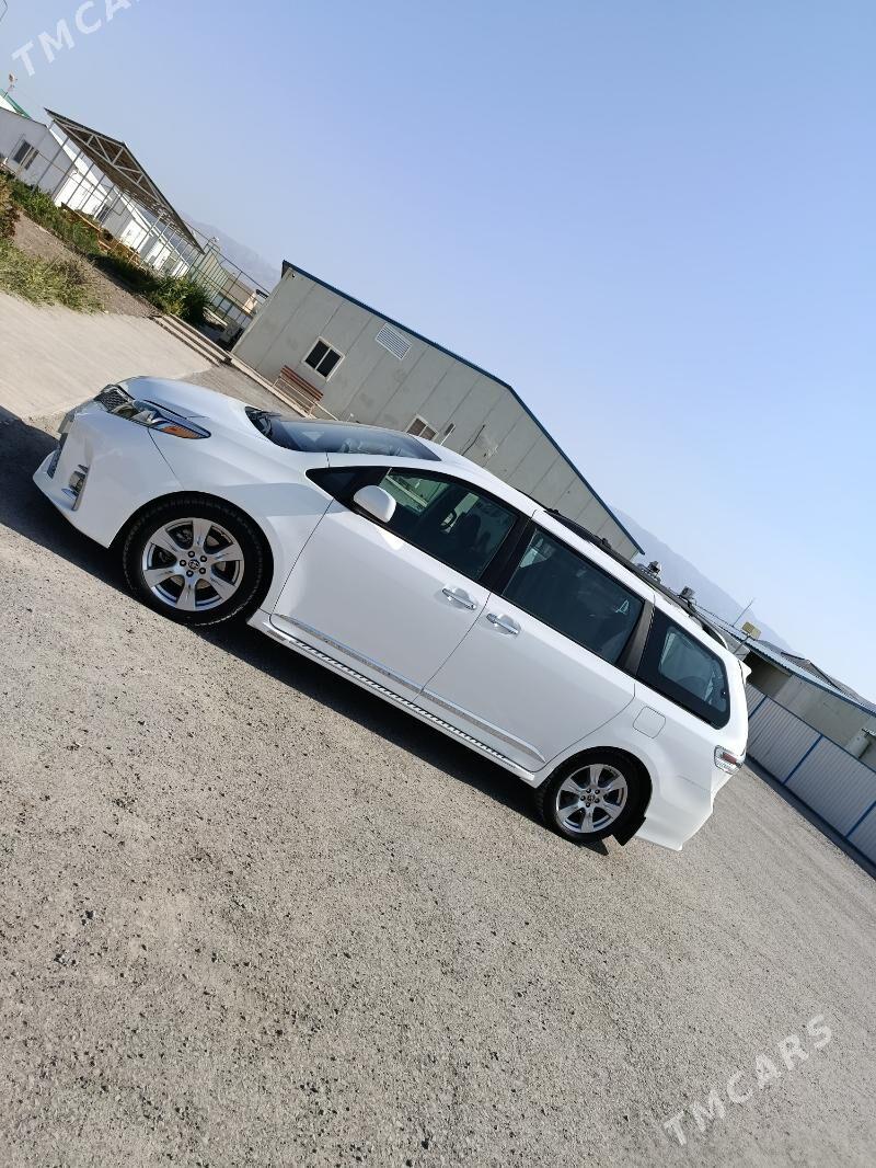 Toyota Sienna 2020 - 500 000 TMT - Мары - img 7