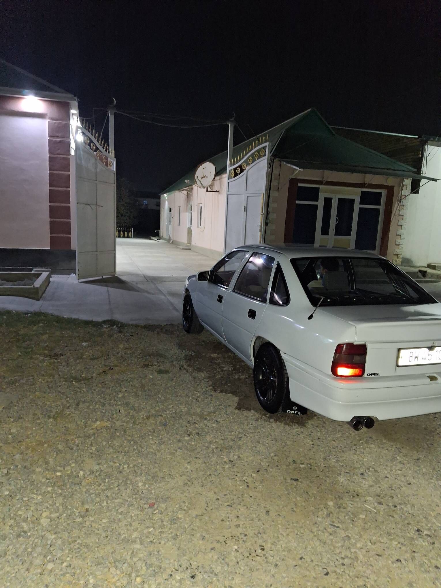 Opel Vectra 1991 - 37 000 TMT - Kaka - img 3