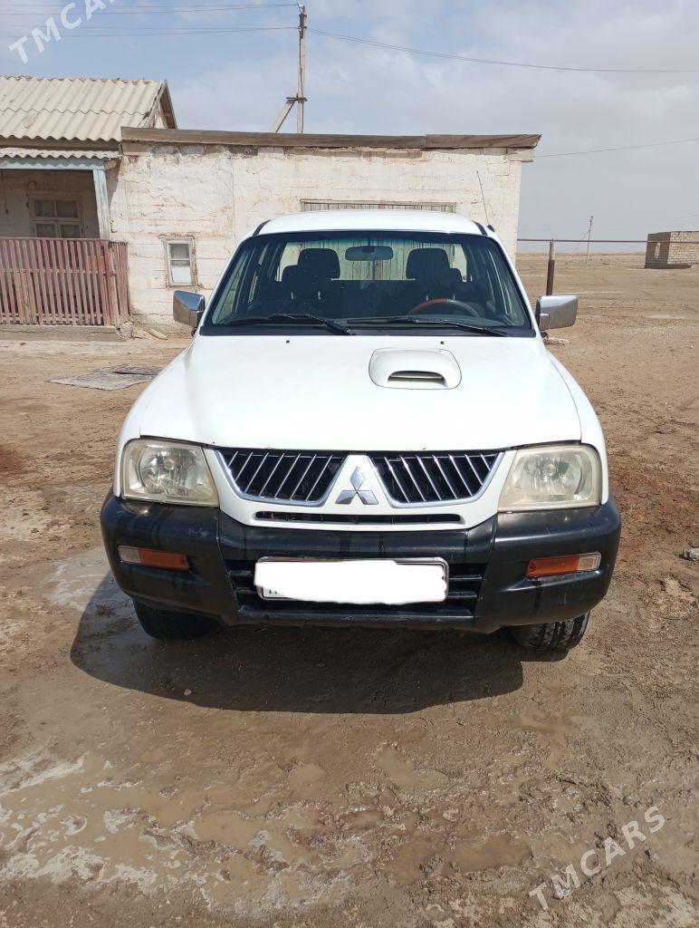 Mitsubishi L200 2004 - 70 000 TMT - Esenguly - img 2