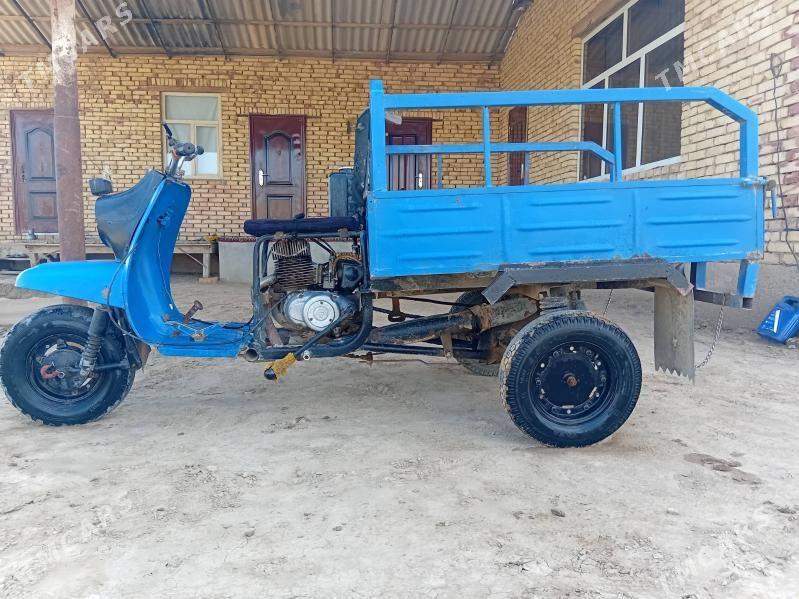 Iž Planeta 5 2023 - 15 000 TMT - Ёлётен - img 5