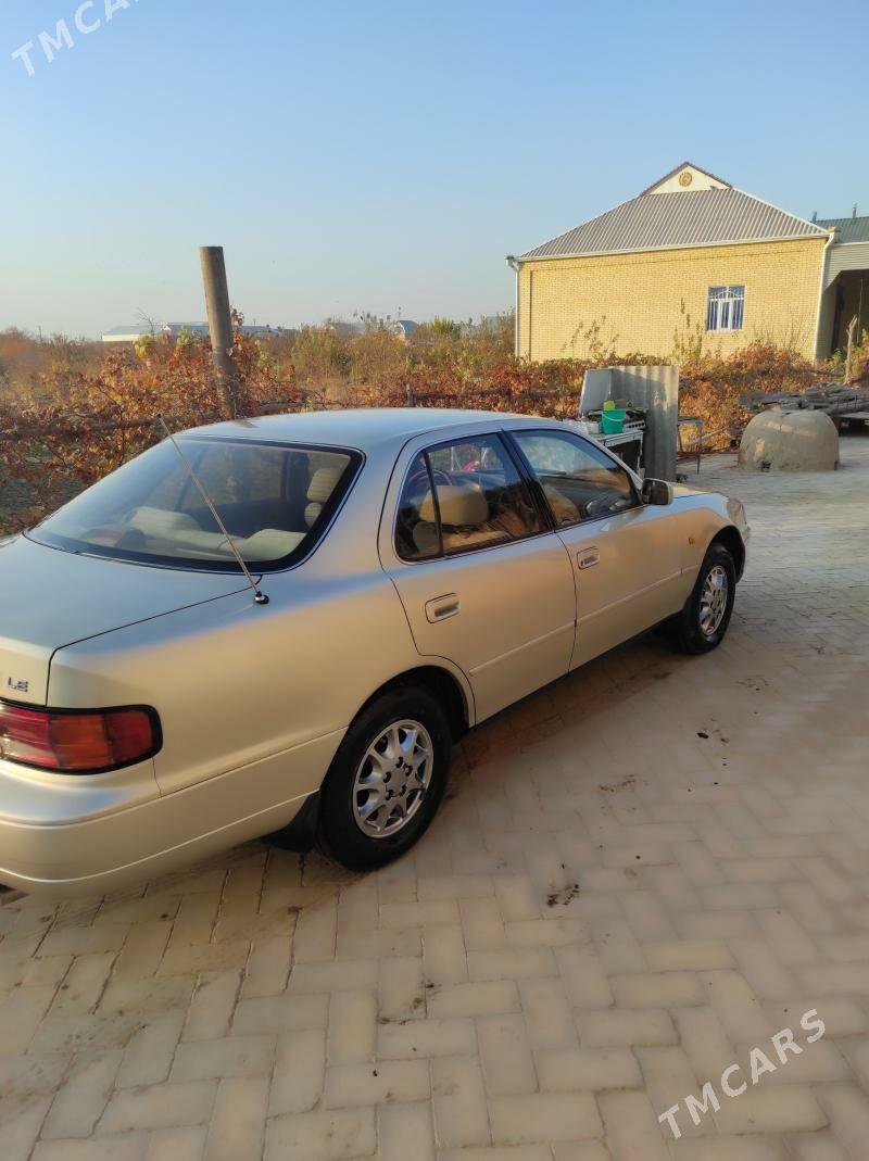Toyota Camry 1994 - 105 000 TMT - Байрамали - img 3
