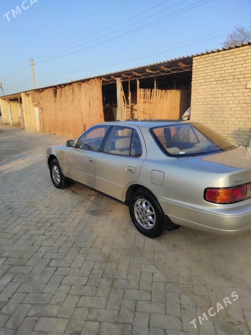 Toyota Camry 1994 - 105 000 TMT - Байрамали - img 2