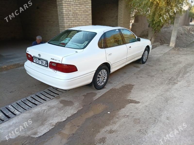 Toyota Avalon 1998 - 120 000 TMT - Halaç - img 2