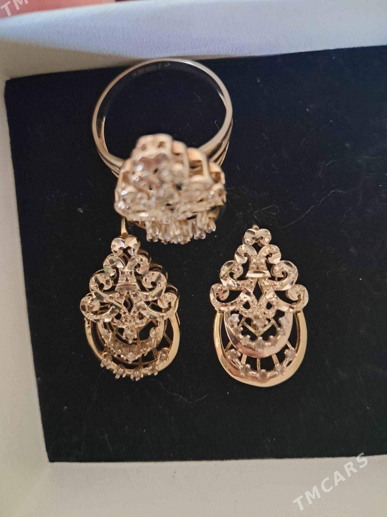 gyzyl brilliant komplekt - Aşgabat - img 1