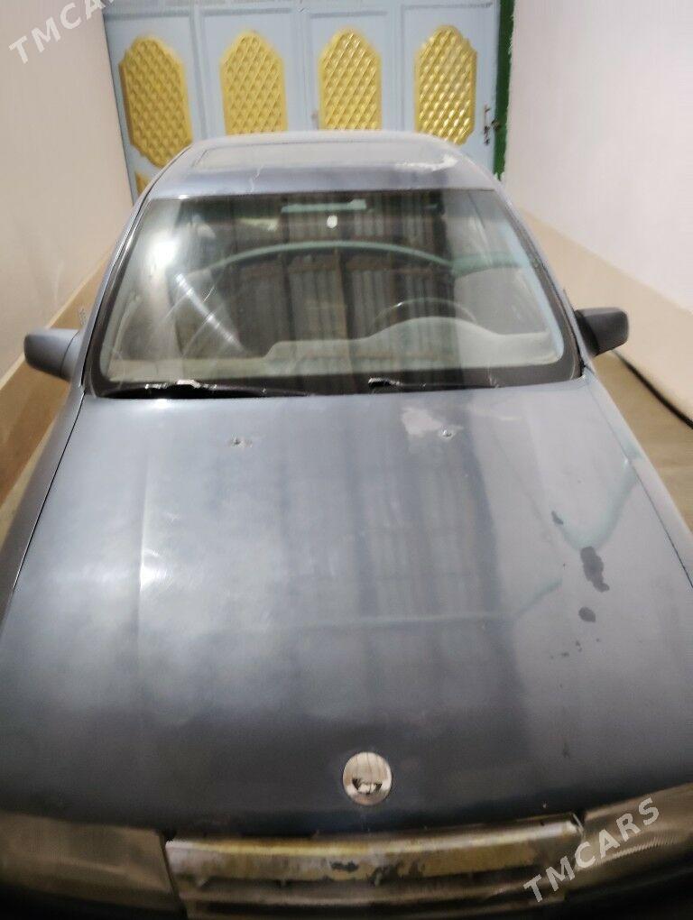 Opel Vectra 1989 - 20 000 TMT - Халач - img 2