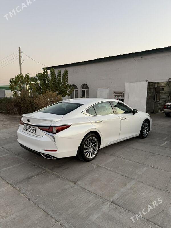 Lexus ES 350 2019 - 444 000 TMT - Мары - img 4
