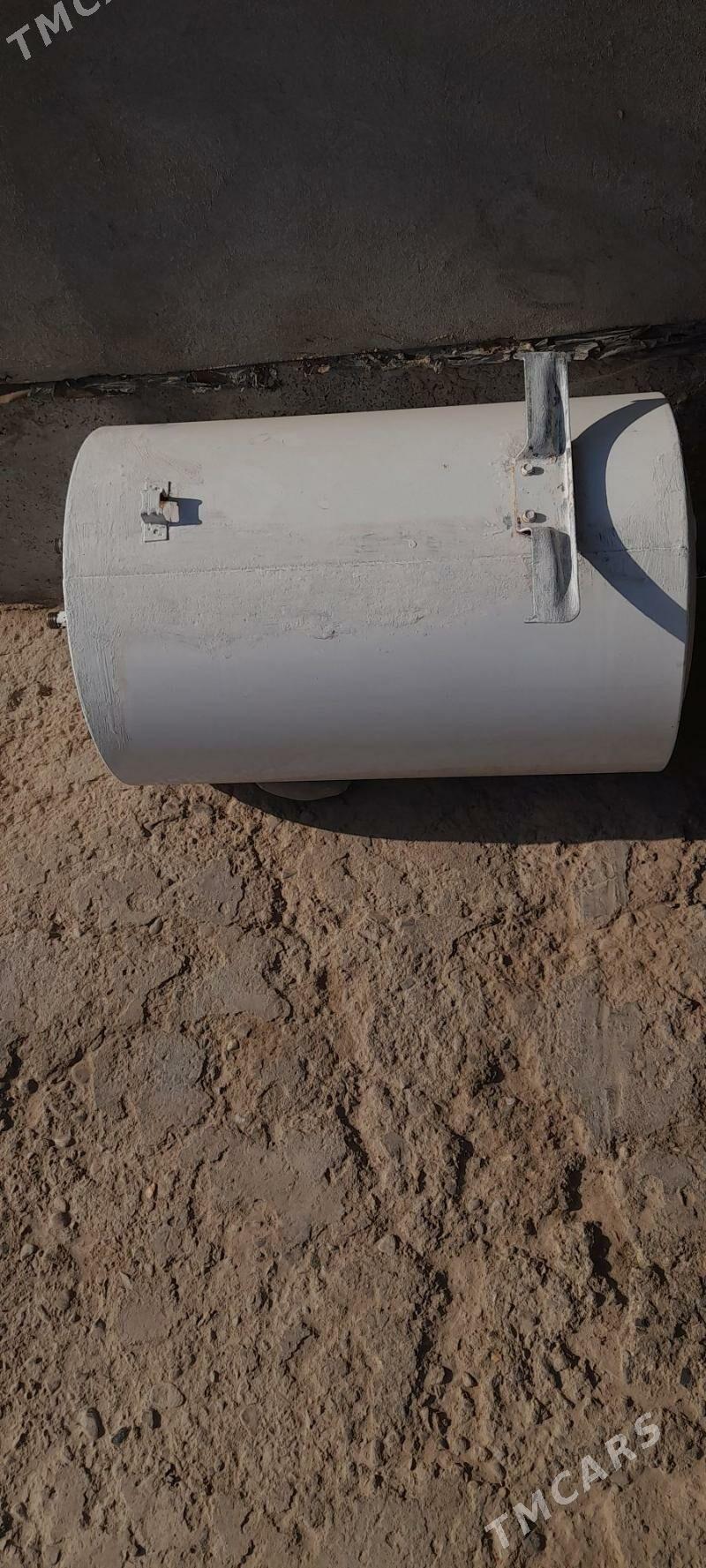 Бойлер Аристон 60 - Теджен - img 2