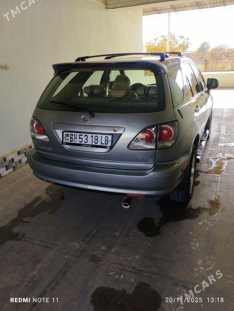Lexus RX 300 2000 - 160 000 TMT - Саят - img 4