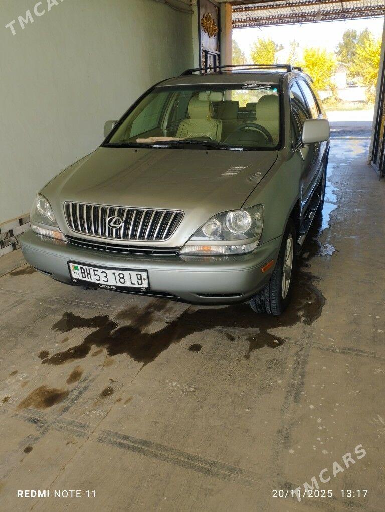 Lexus RX 300 2000 - 160 000 TMT - Саят - img 3
