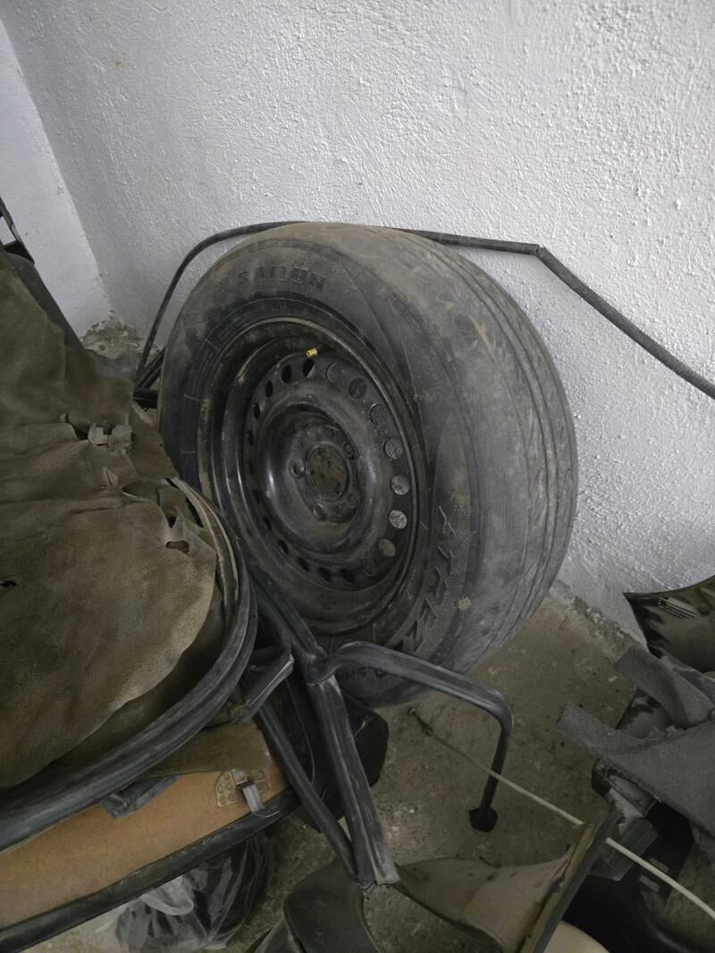 BMW E34 sokulip satylyar - Балканабат - img 9