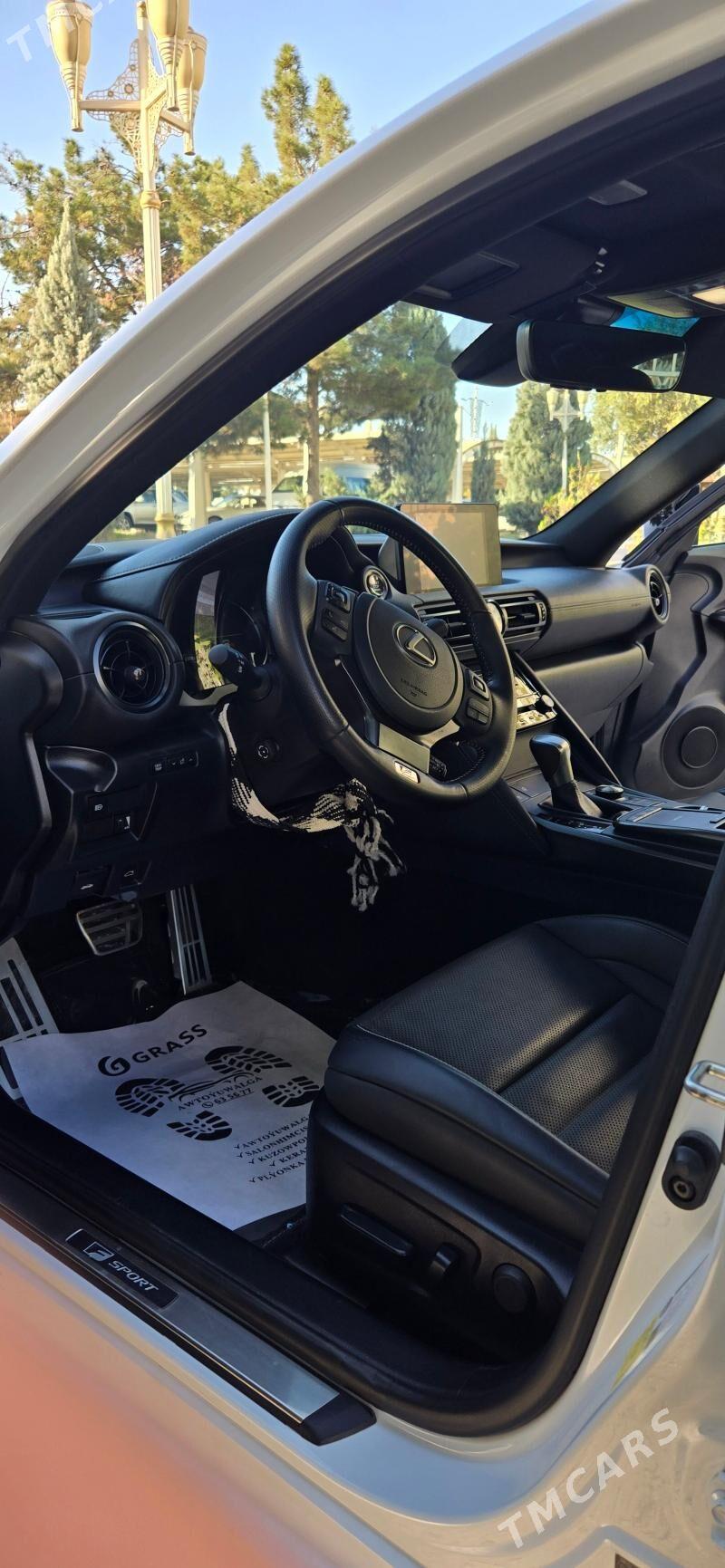 Lexus IS 350 2024 - 600 000 TMT - Мары - img 1