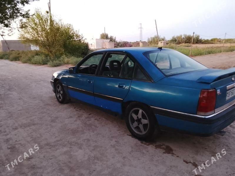 Opel Omega 1992 - 15 000 TMT - Boldumsaz - img 9