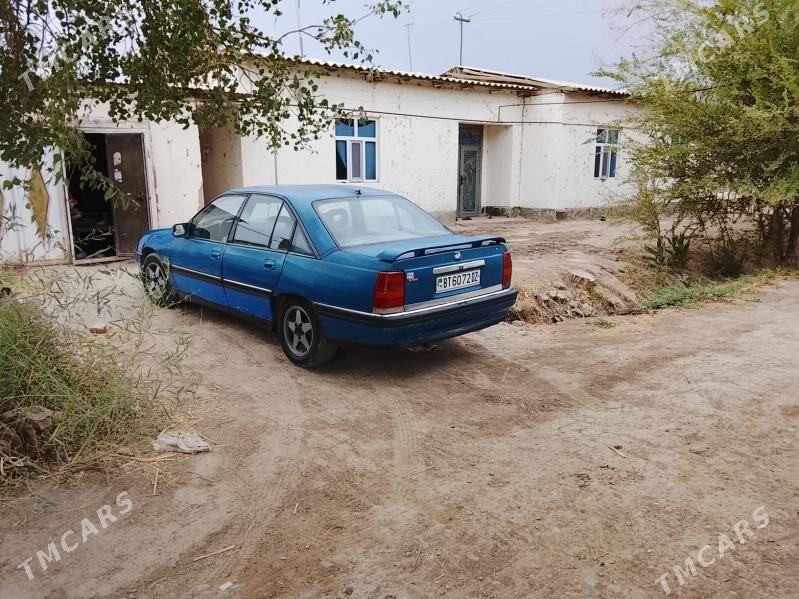 Opel Omega 1992 - 15 000 TMT - Boldumsaz - img 4