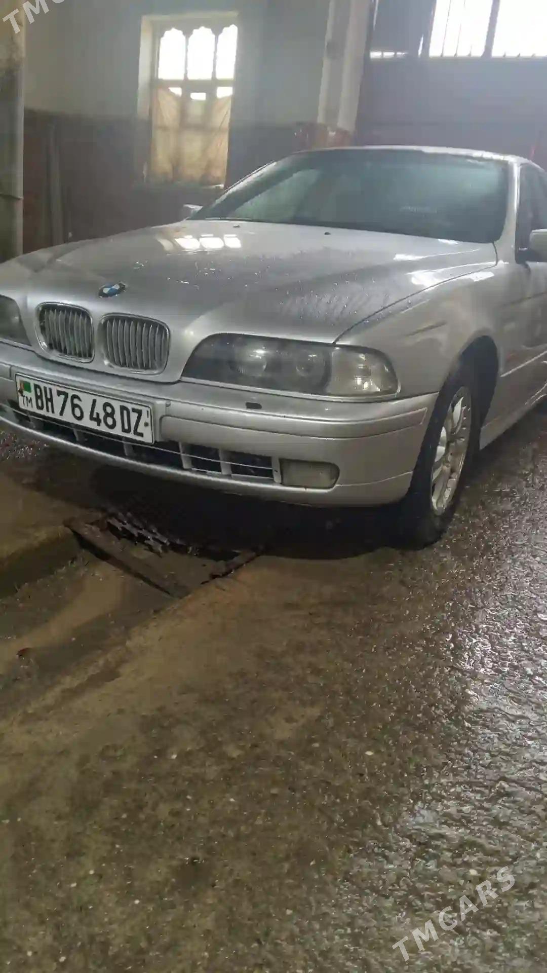 BMW E39 1999 - 70 000 TMT - Дашогуз - img 1