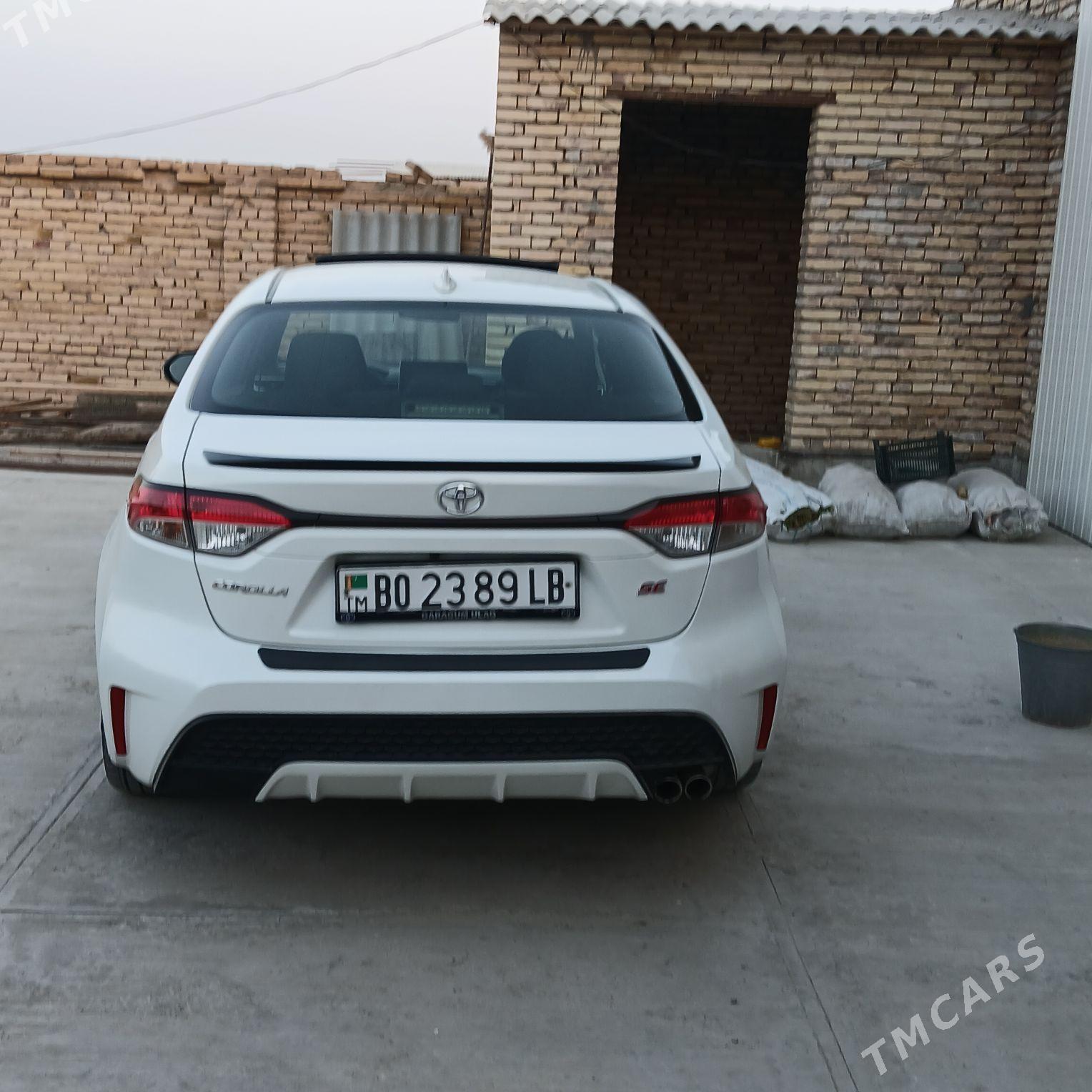 Toyota Corolla 2020 - 280 000 TMT - Туркменабат - img 2