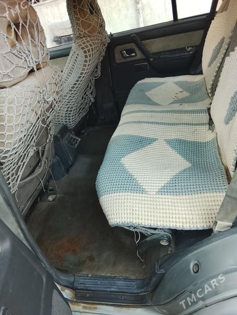 Mitsubishi Pajero 1996 - 30 000 TMT - Bäherden - img 9