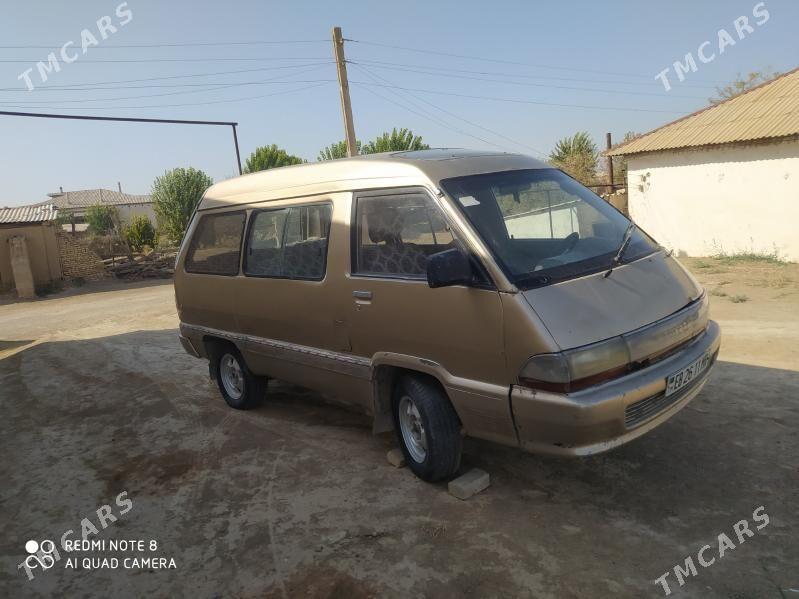 Toyota Town Ace 1990 - 26 000 TMT - Мары - img 7