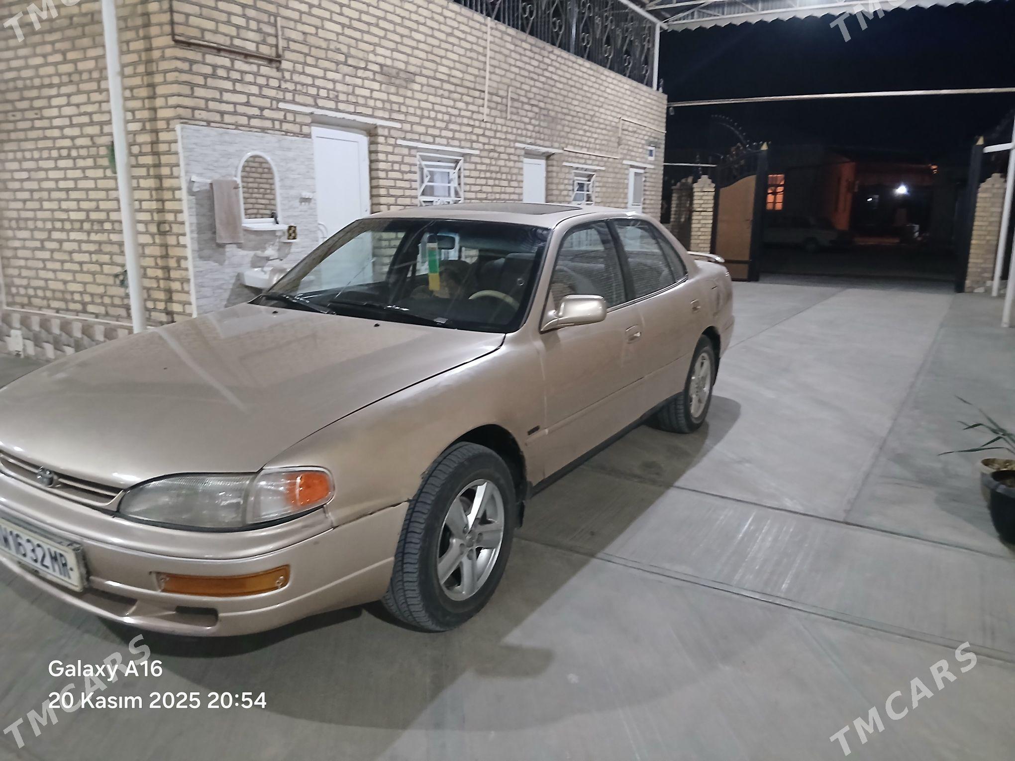 Toyota Camry 1992 - 90 000 TMT - Мары - img 6