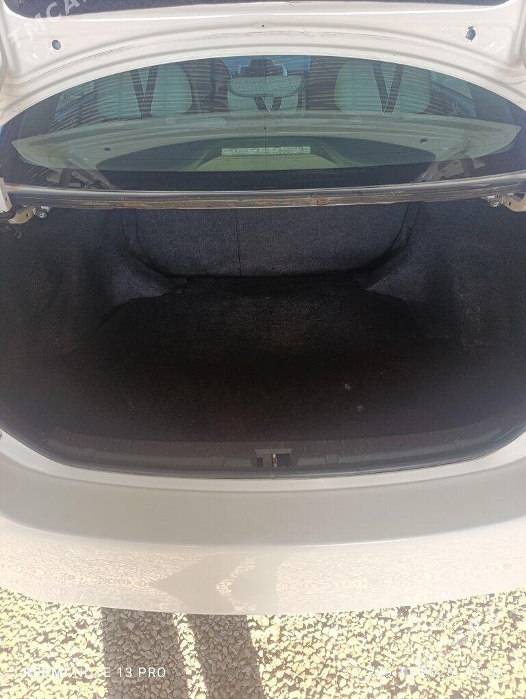 Toyota Corolla 2012 - 150 000 TMT - Sakarçäge - img 3